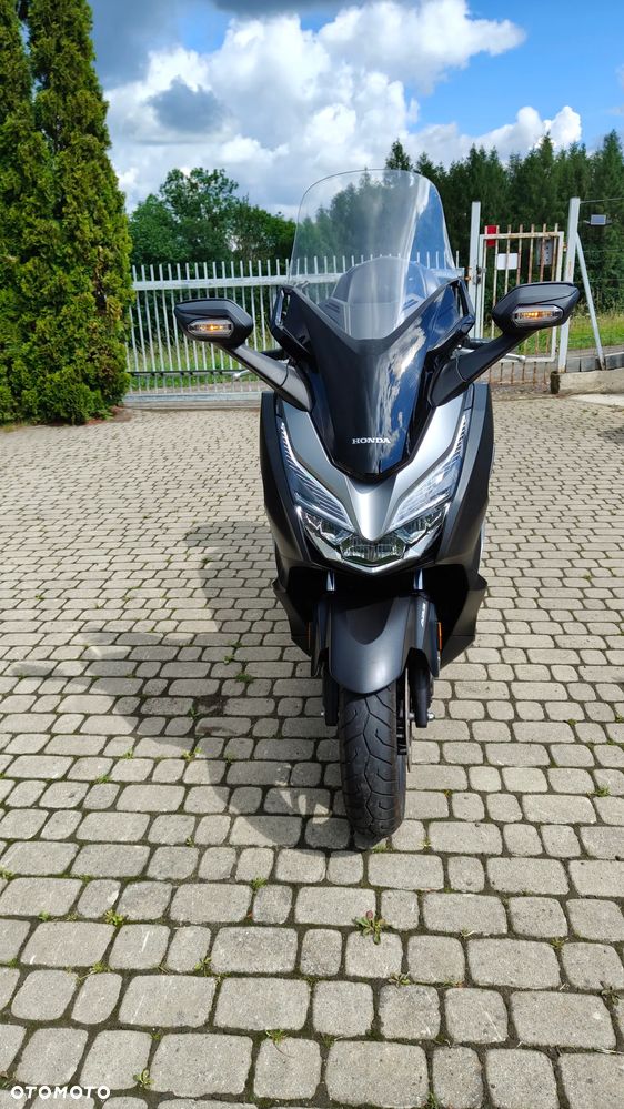 Honda NSS - 18