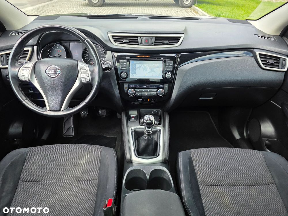 Nissan Qashqai 1.2 DIG-T N-Vision - 7