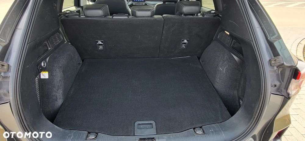 Ford Kuga - 9