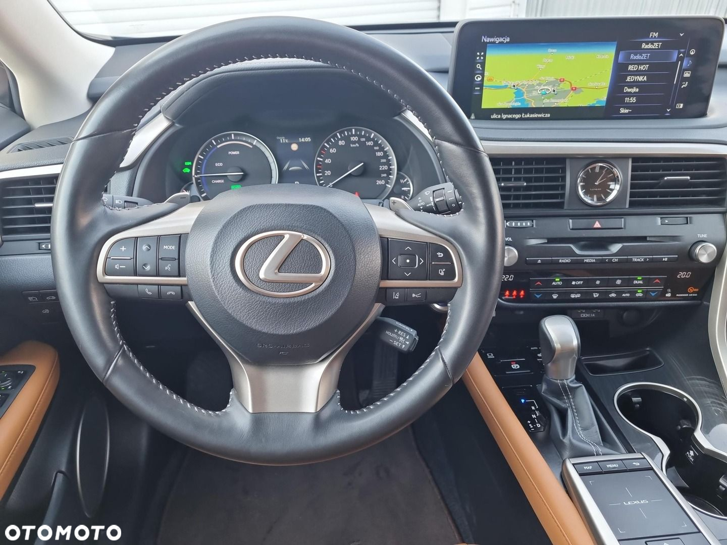 Lexus RX - 15