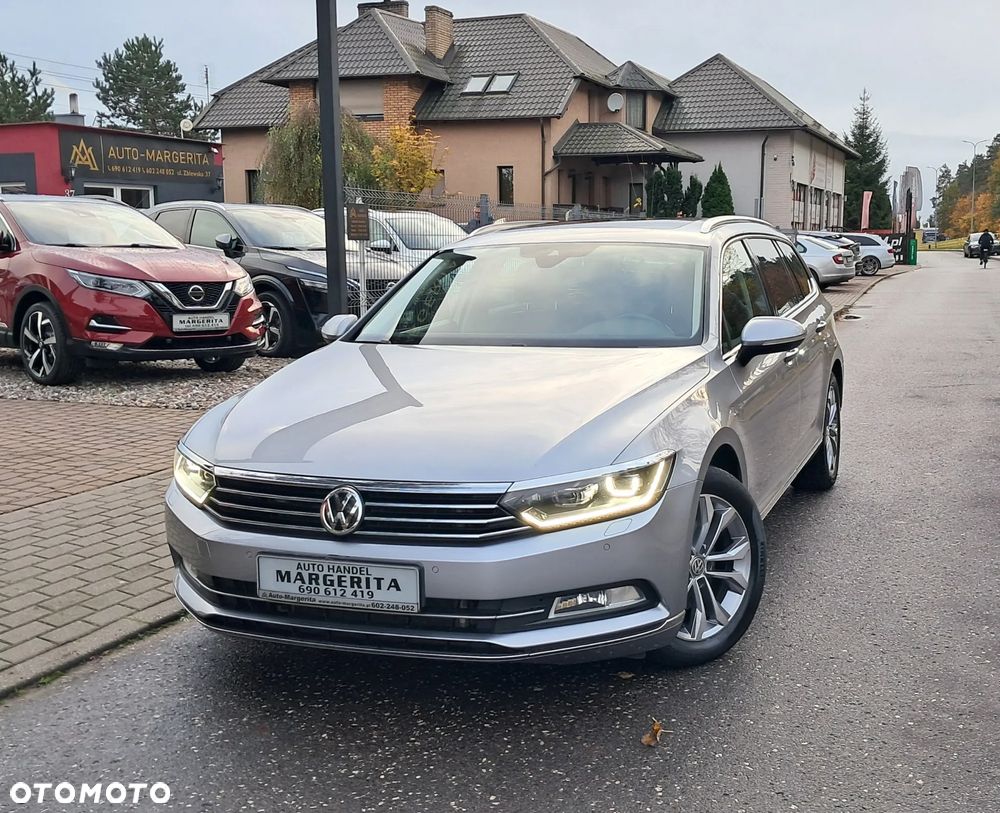 Volkswagen Passat Variant 2.0 TDI SCR DSG Highline - 1