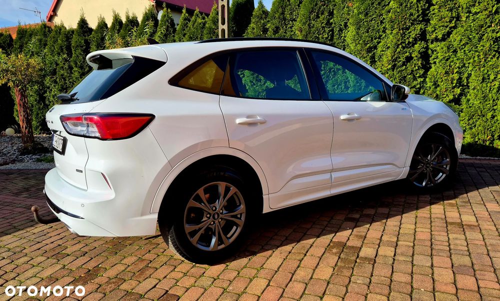 Ford Kuga Plug-in Hybrid ST-LINE - 15
