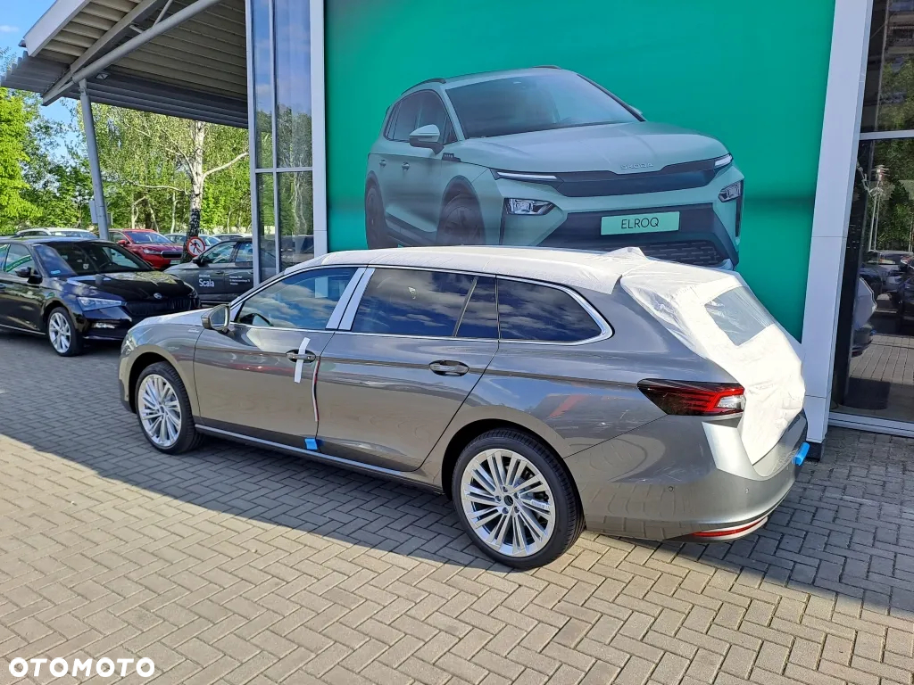 Skoda Superb 2.0 TSI L&K DSG - 2