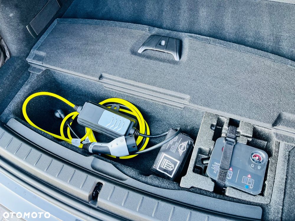 BMW Seria 2 225xe iPerformance - 36