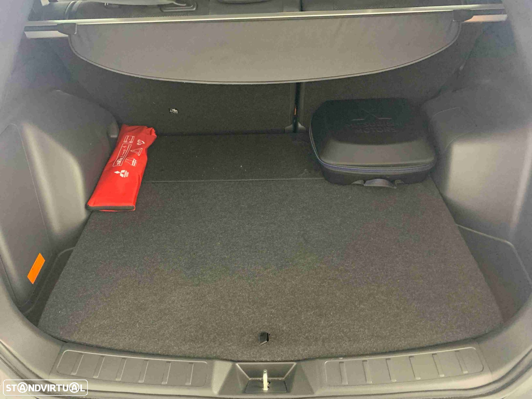 Mitsubishi Eclipse Cross 2.4 PHEV eMotion - 14