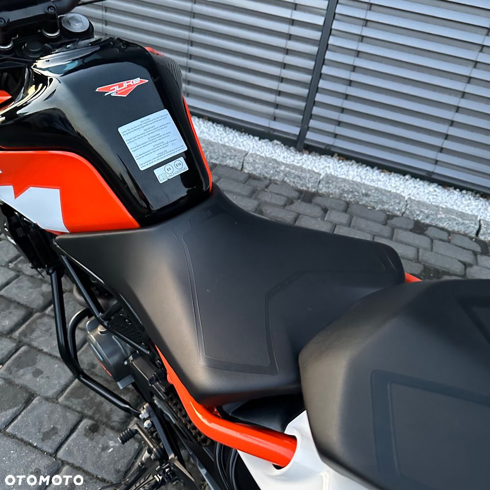 KTM Duke - 12