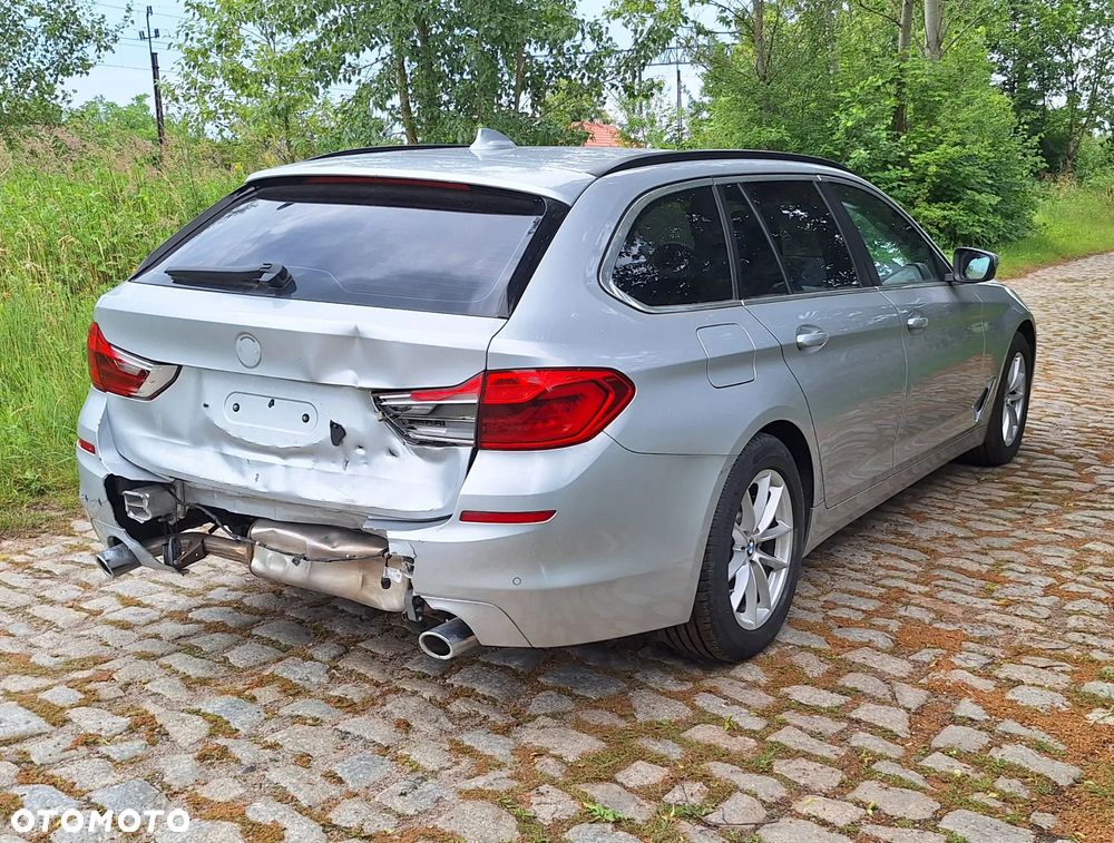 BMW Seria 5 520d Luxury Line - 8
