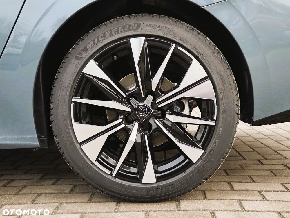 Peugeot 308 1.2 mHEV Allure S e-DCS6 - 10