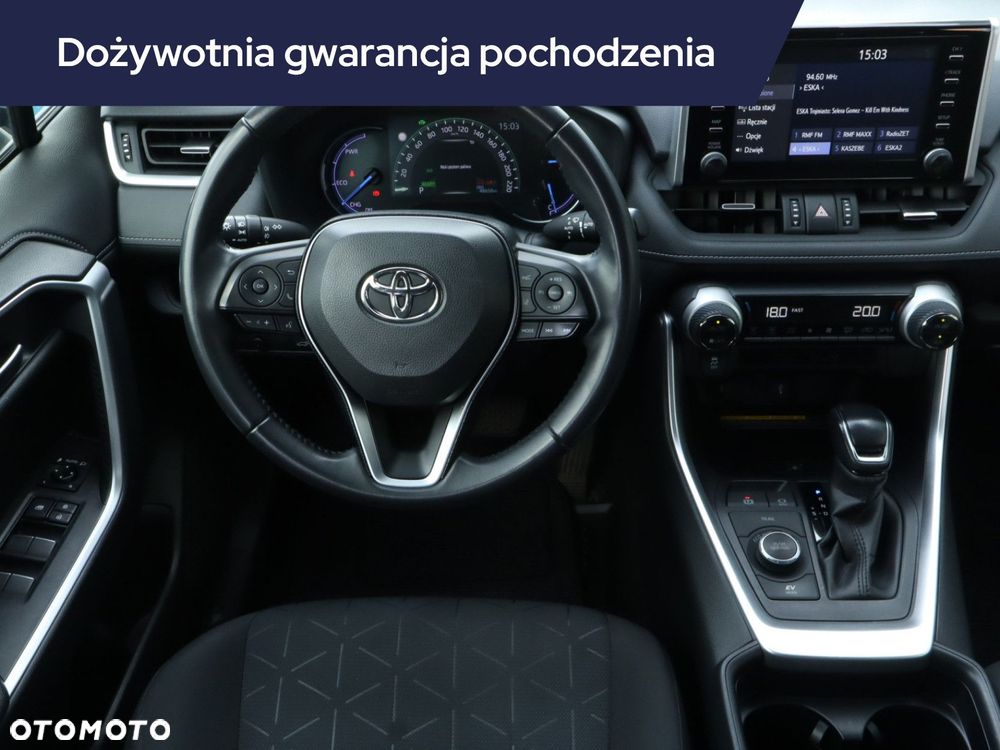 Toyota RAV4 - 9