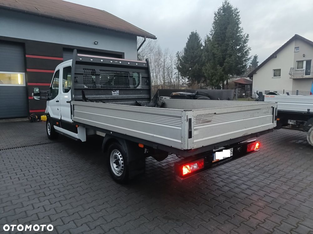 Ford Transit - 4