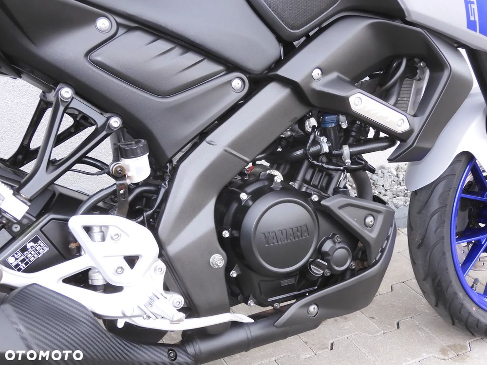 Yamaha MT - 12
