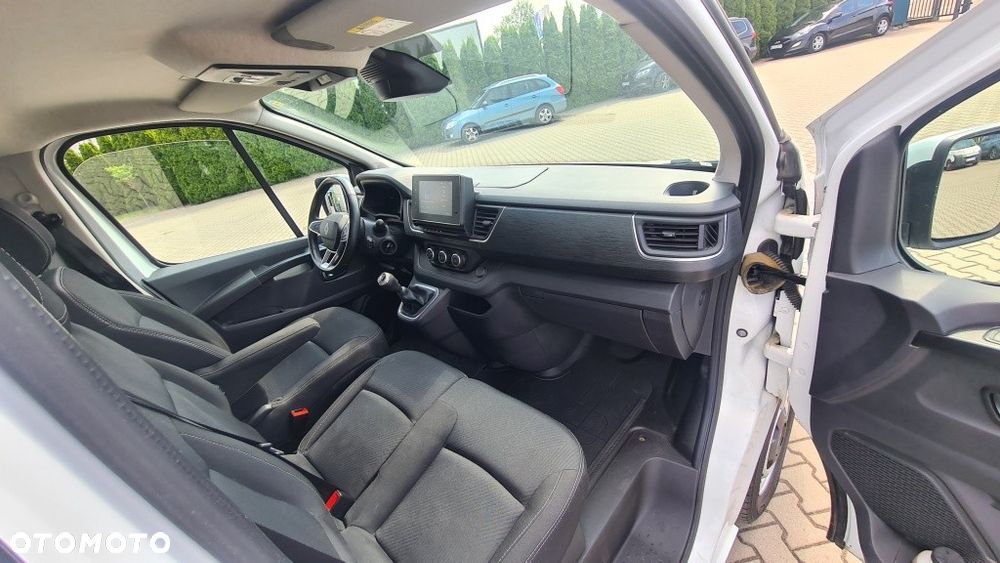 Renault TRAFIC - 8