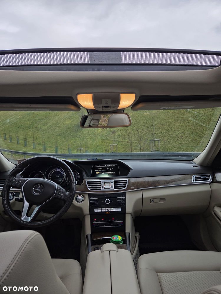 Mercedes-Benz Klasa E 350 4Matic 7G-TRONIC - 7