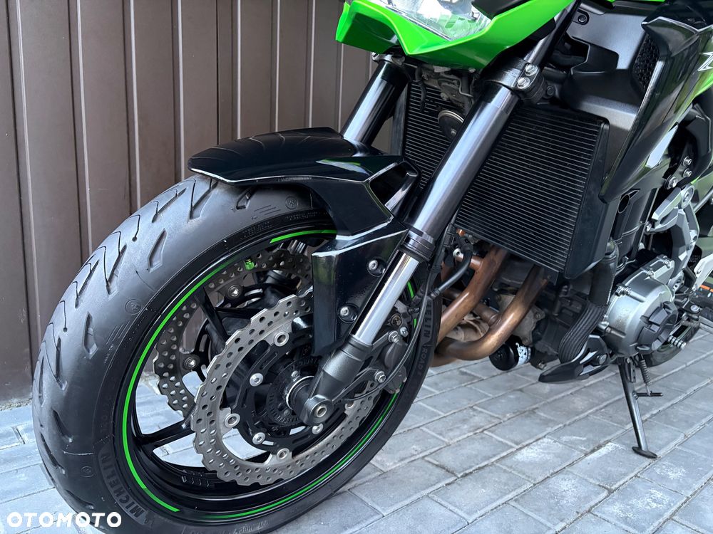 Kawasaki Z 900 - 7