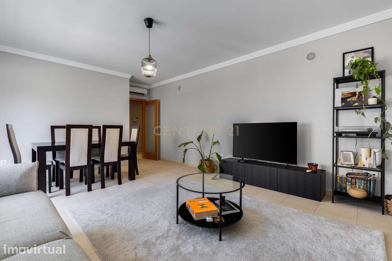 Apartamento T3 com Garagem na Quinta João de Ourém — Olhão - Grande imagem: 5/26
