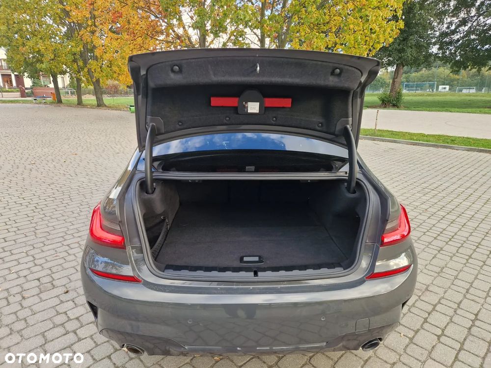 BMW Seria 3 - 19