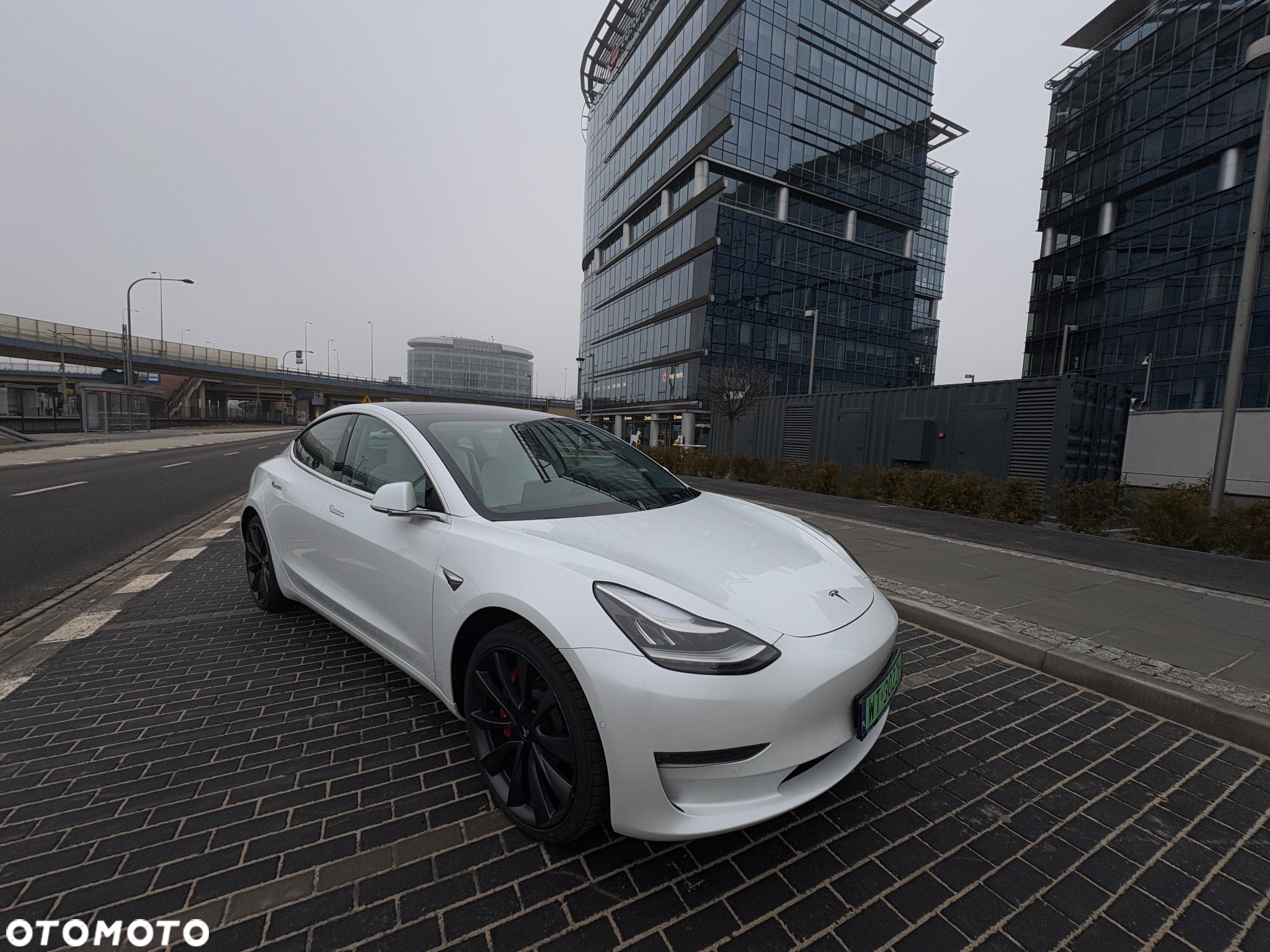 Tesla Model 3 Langstreckenbatterie Allradantrieb Dual Motor - 34