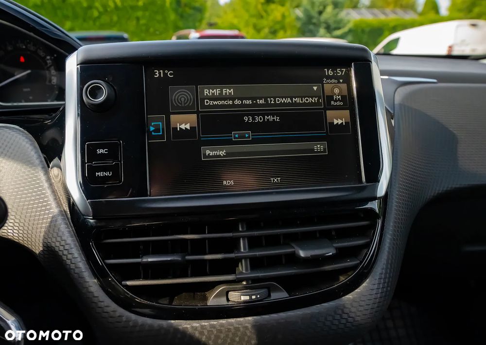 Peugeot 2008 BlueHDi 100 STOP & START Style - 35