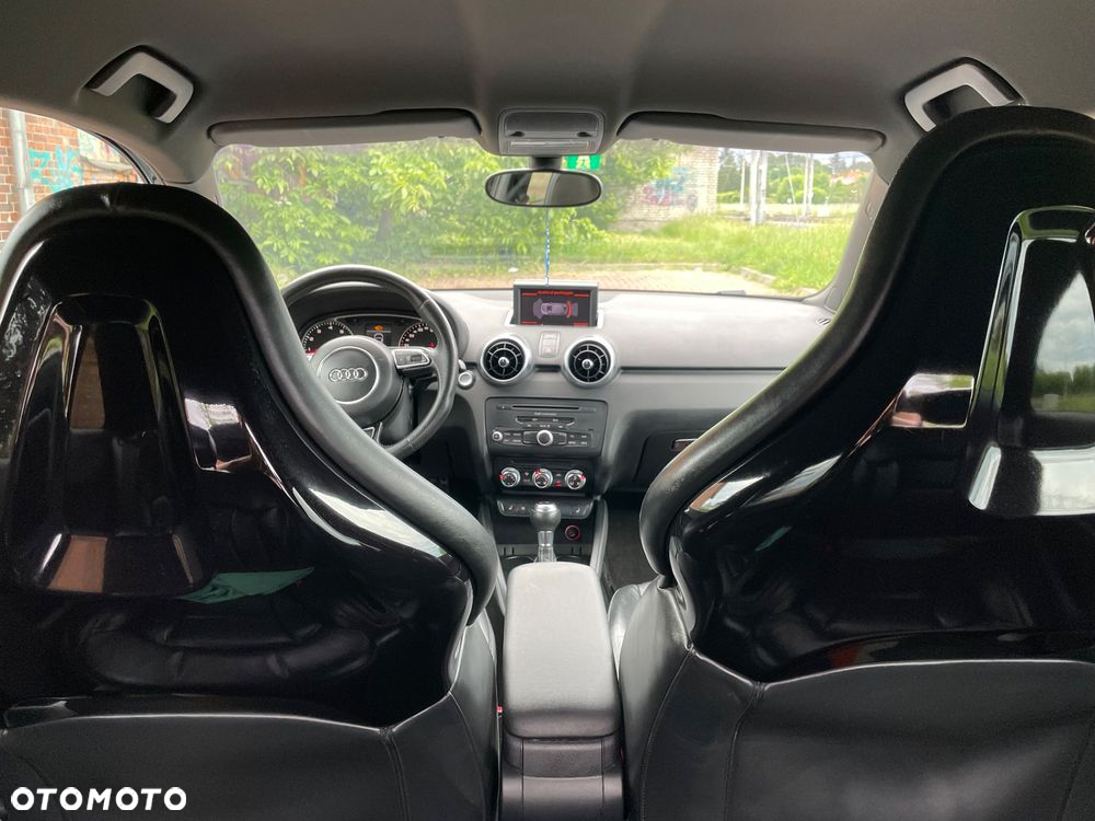 Audi A1 1.4 TFSI 119g S tronic S line edition m S line Sportpaket - 14