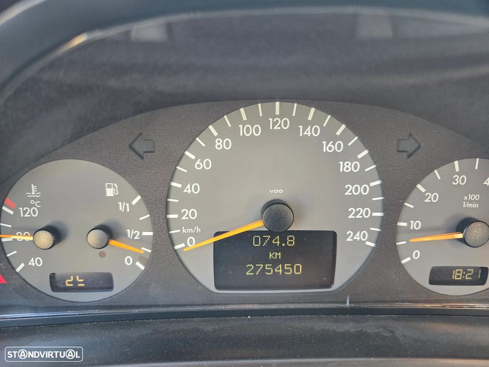 Mercedes-Benz CLK 200 Avantgarde - 7
