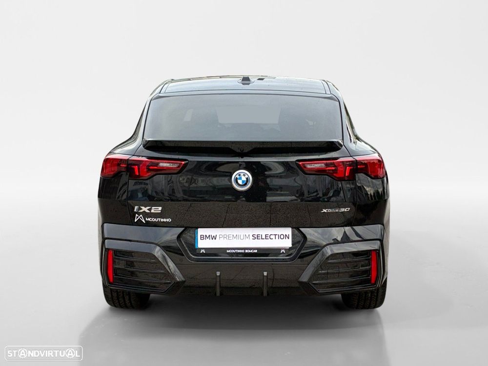 BMW iX2 xDrive30 - 4