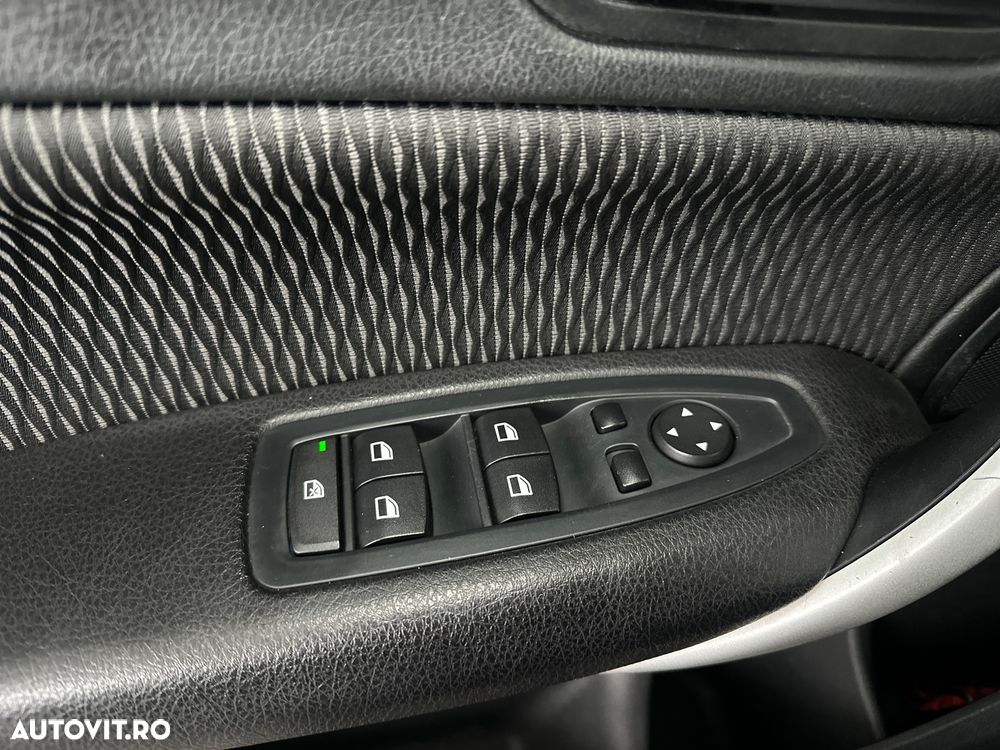 BMW Seria 1 118d Aut. - 23