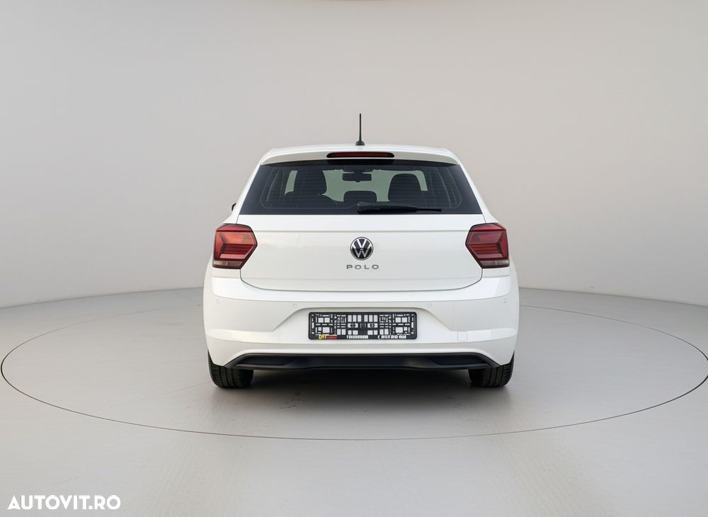 Volkswagen Polo - 5