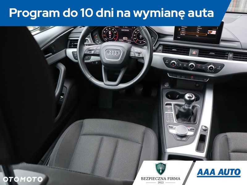 Audi A4 Limousine - 9