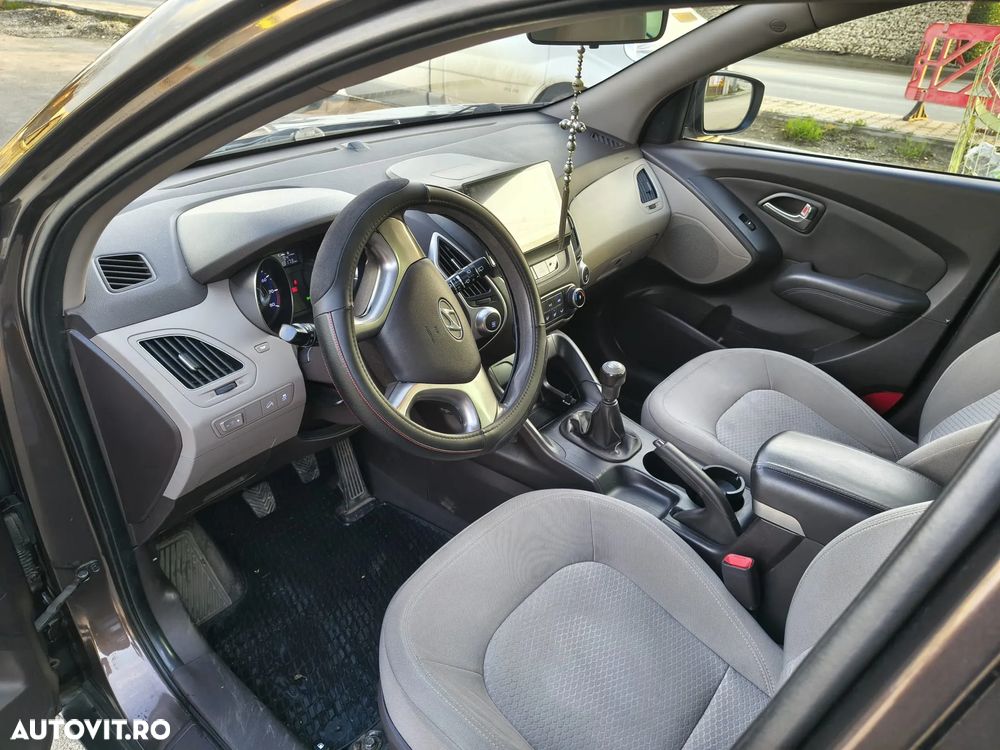 Hyundai ix35 2.0 MPI 2WD GL Classic - 4