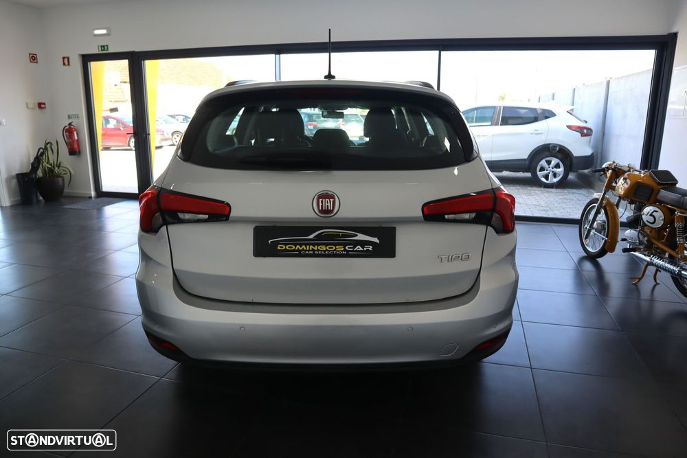 Fiat Tipo Station Wagon 1.6 M-Jet Lounge - 7