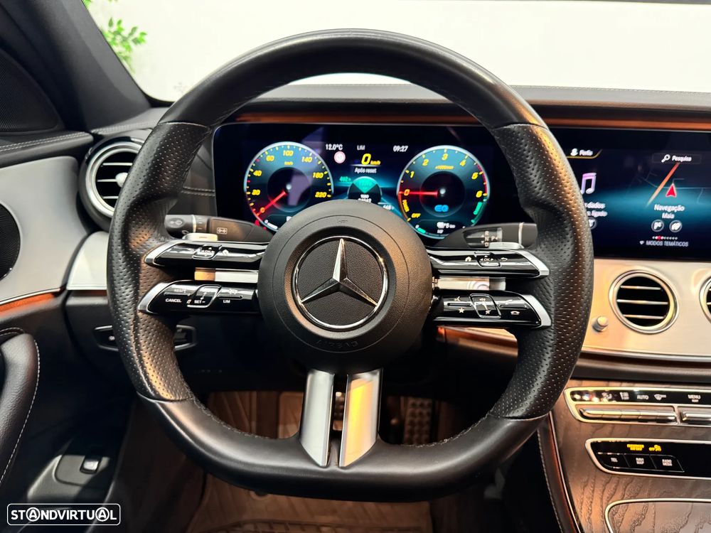 Mercedes-Benz E 300 de AMG Line 4Matic - 29