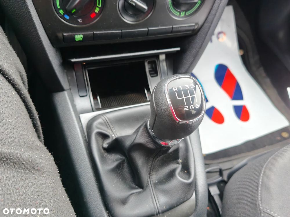 Skoda Octavia 2.0 TDI Elegance - 23