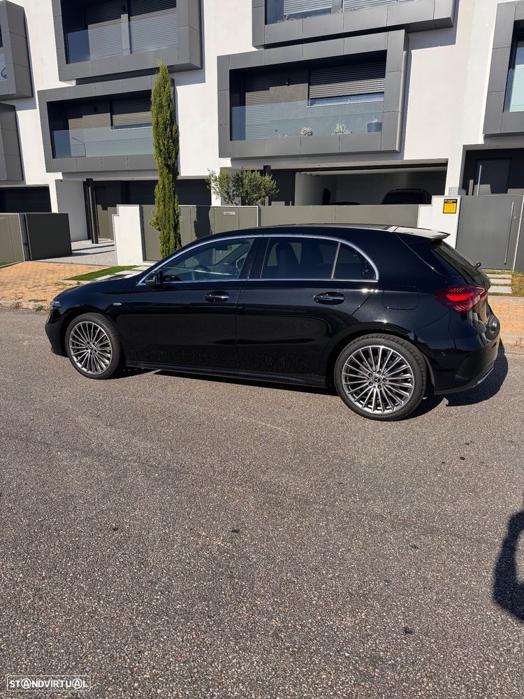 Mercedes-Benz A 250 e 8G-DCT AMG Line Advanced Plus — fotografia 2