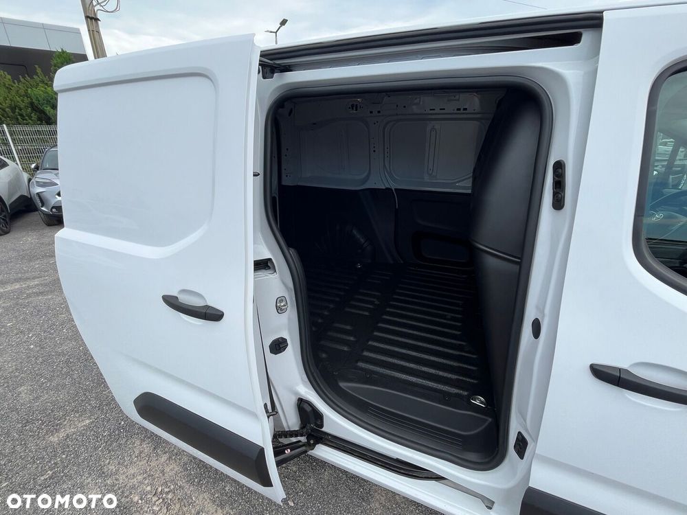 Toyota PROACE CITY - 32