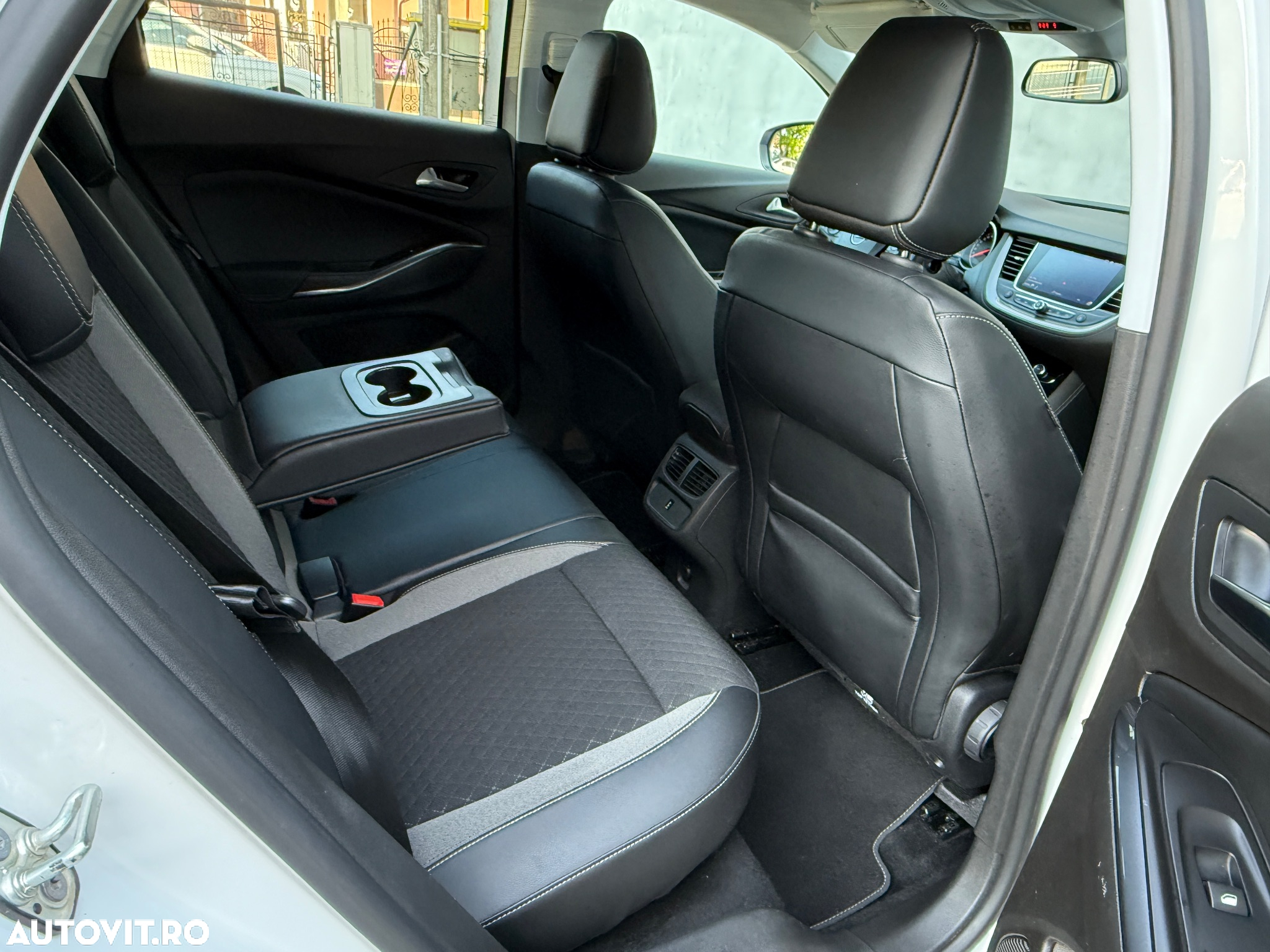 Opel Grandland X 1.5 ecoTEC START/STOP Design Line - 29