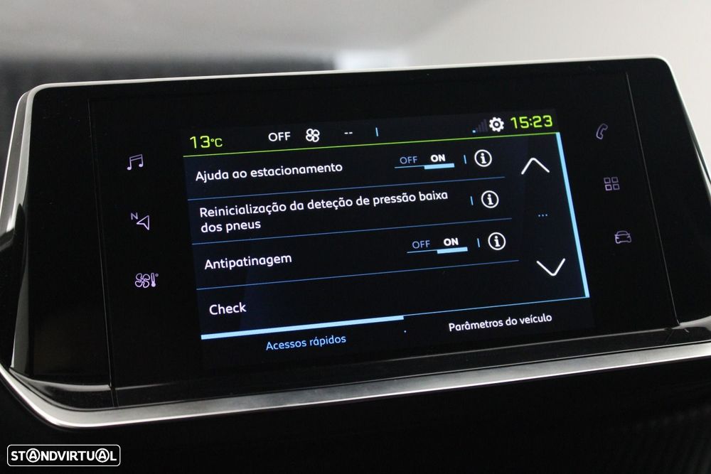 Peugeot e-2008 50 kWh Allure Pack - 16