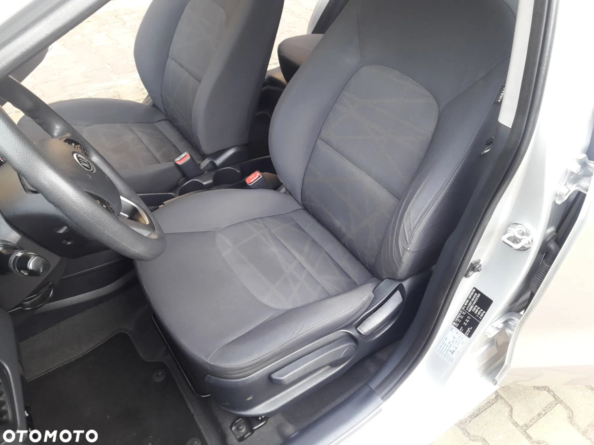 Kia Rio 1.2 Business Line - 27