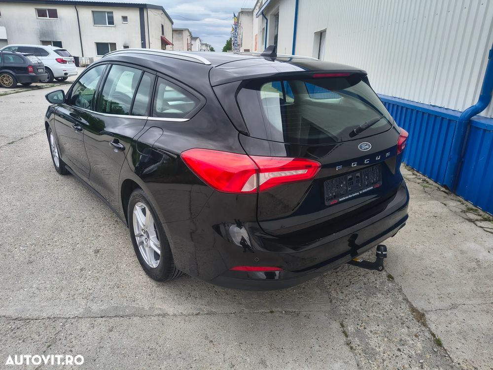 Ford Focus - 3