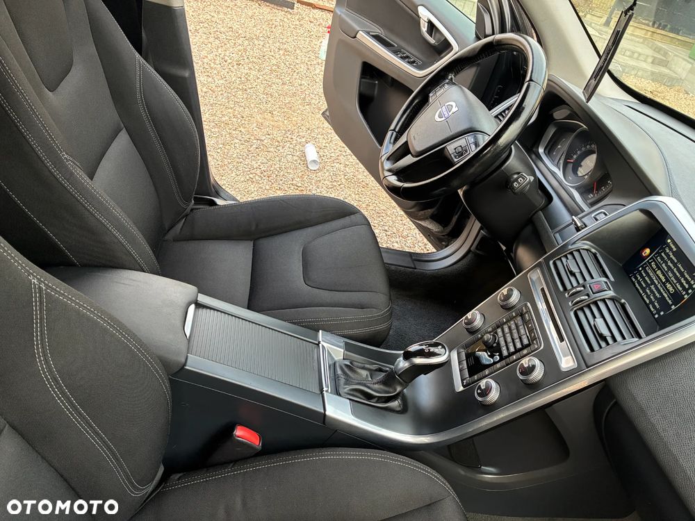 Volvo XC 60 D4 Drive-E Kinetic - 14