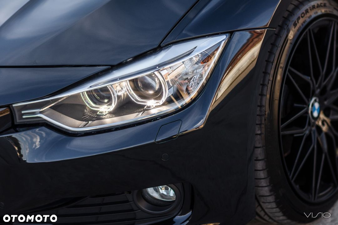 BMW Seria 3 318d DPF Touring Edition Sport - 5