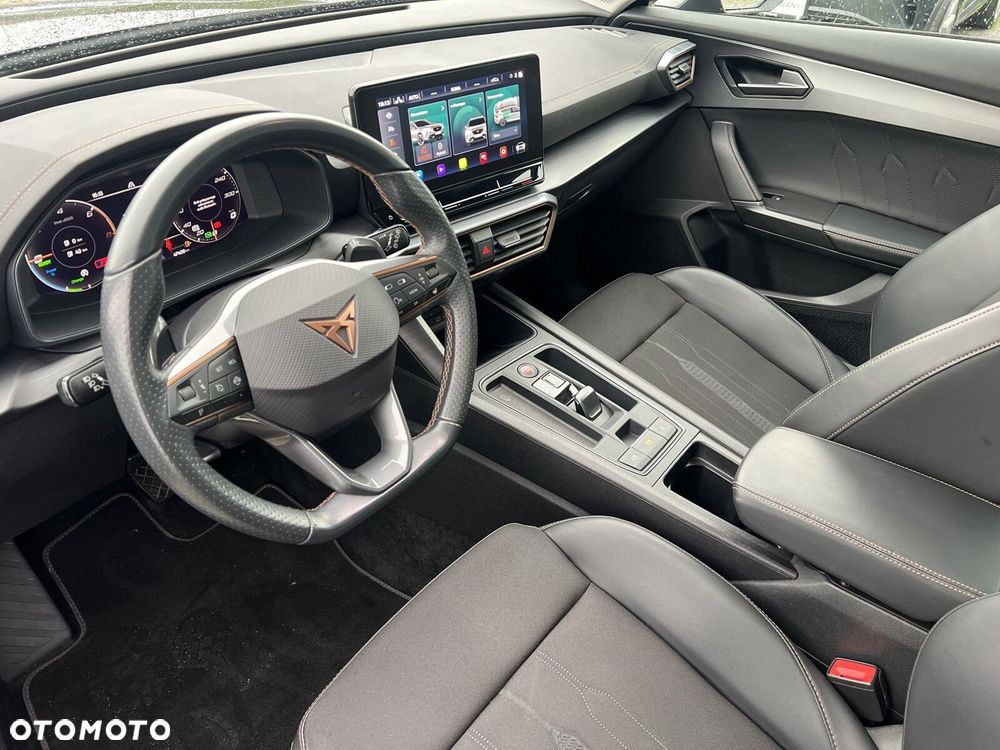Cupra Formentor 1.4 e-Hybrid DSG - 25