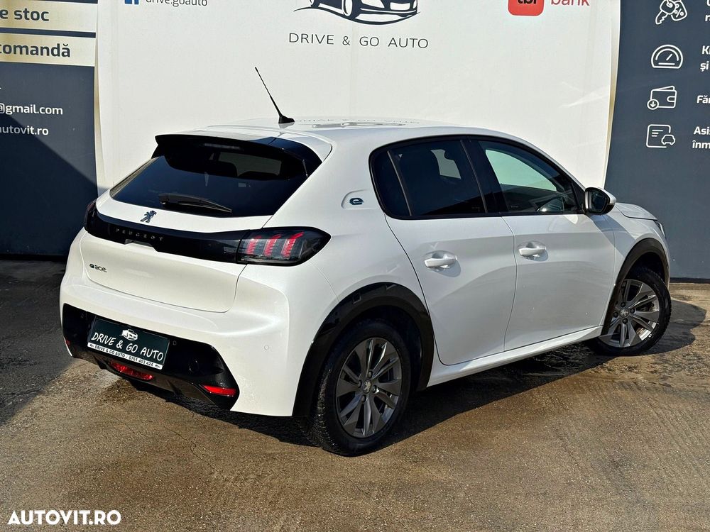 Peugeot 208 ver-e--208-100-kw-allure - 3