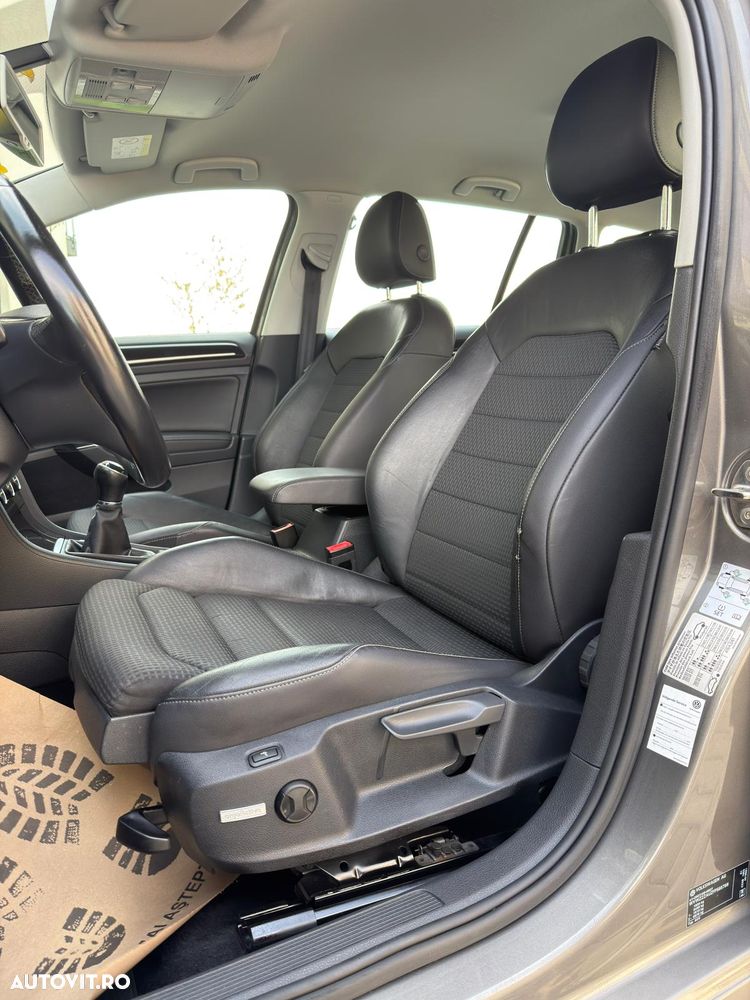 Volkswagen Golf 1.6 TDI BlueMotion Comfortline - 8