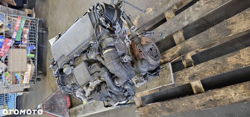 SILNIK KOMPLETNY CITROEN C3 1.4 HDI 8HZ 10FD75 - 4