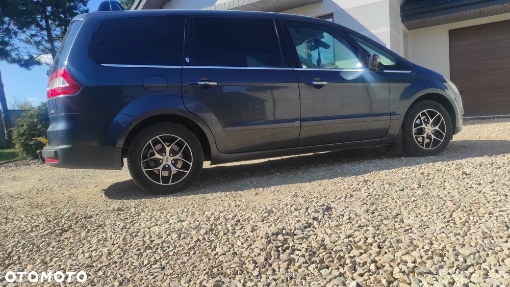 Ford Galaxy - 3