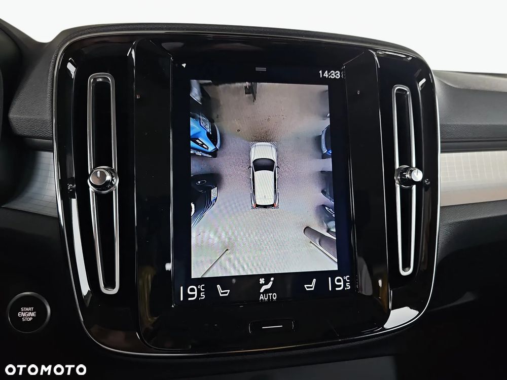 Volvo XC 40 T4 AWD Momentum Pro - 14