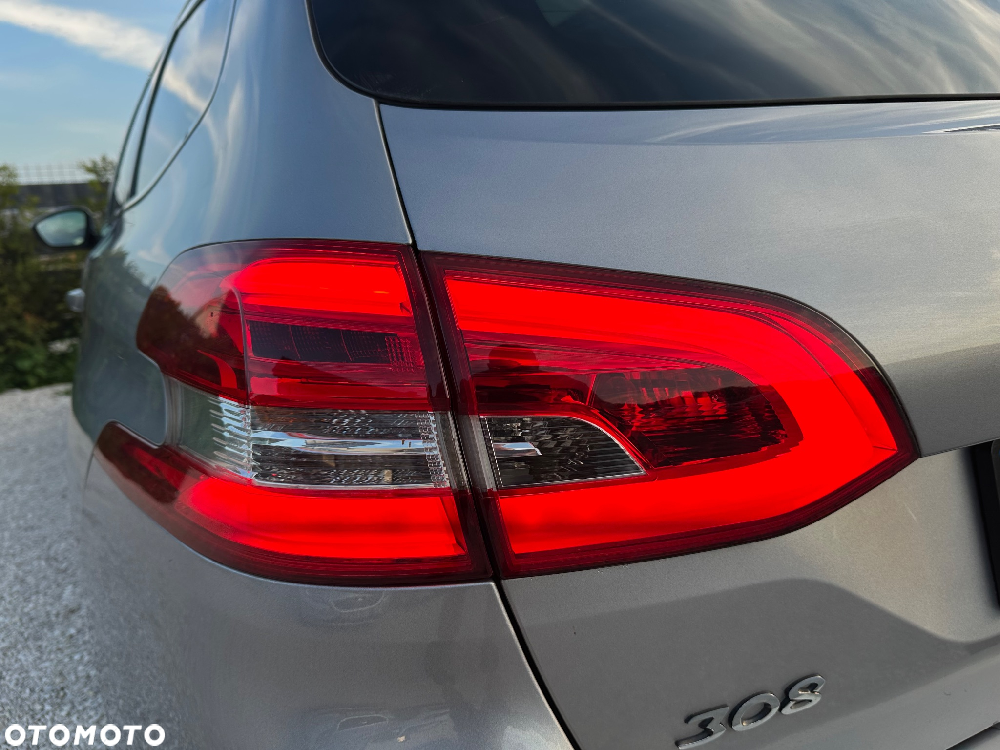 Peugeot 308 1.6 BlueHDi Allure S&S - 21