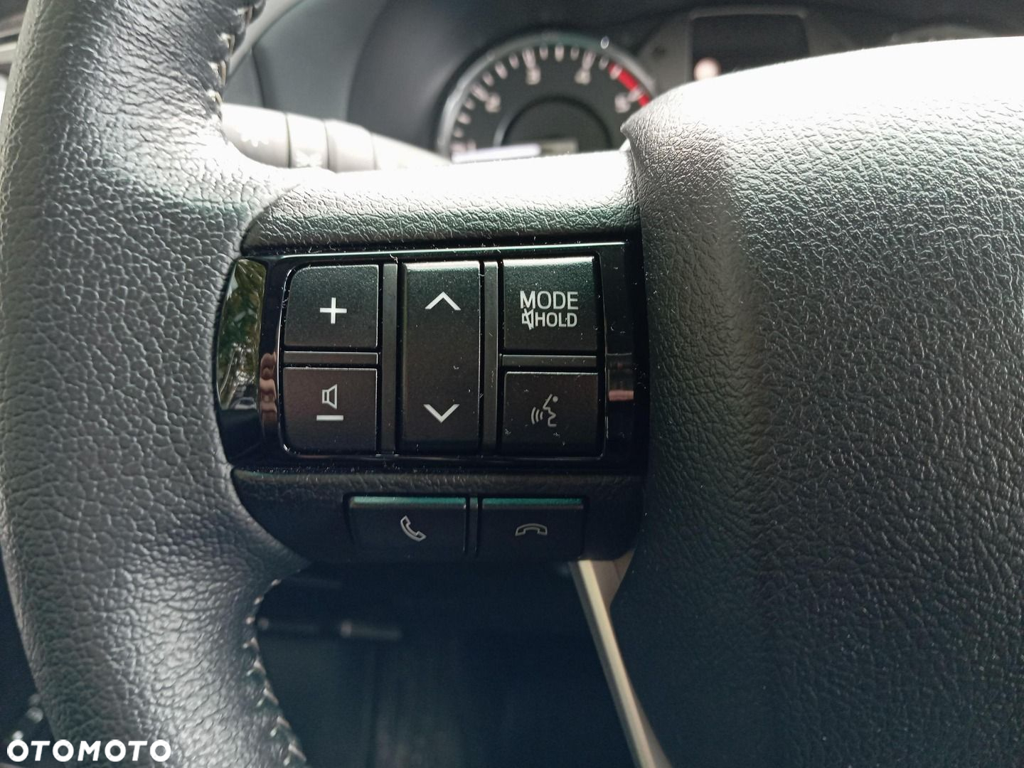 Toyota Hilux - 15