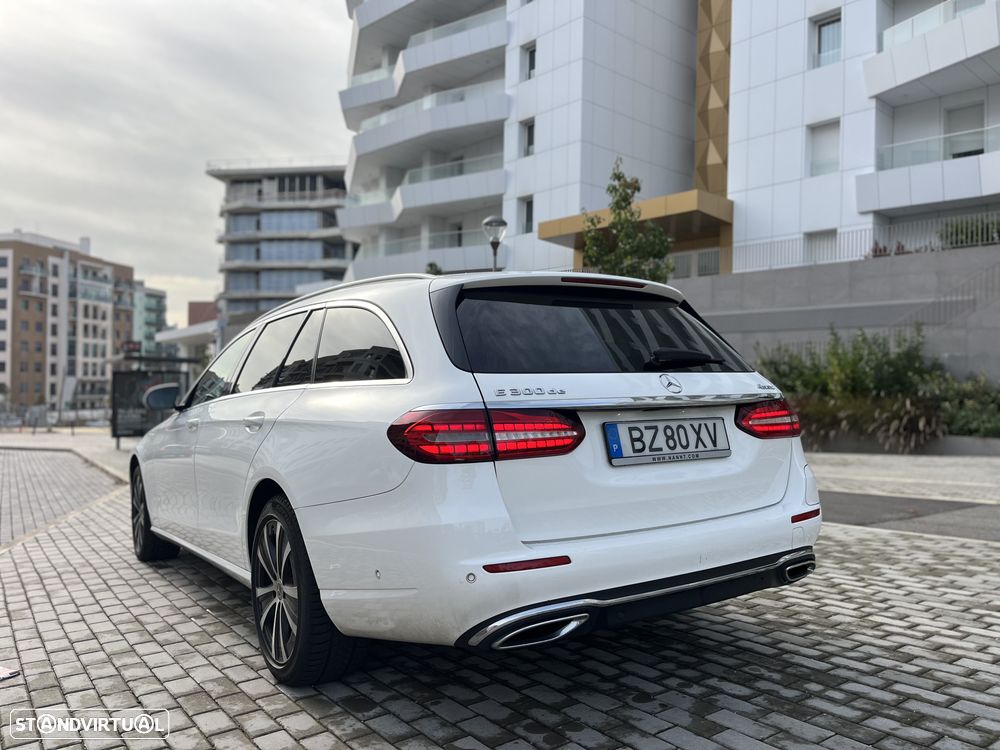 Mercedes-Benz E 300 de Exclusive Line 4Matic - 5
