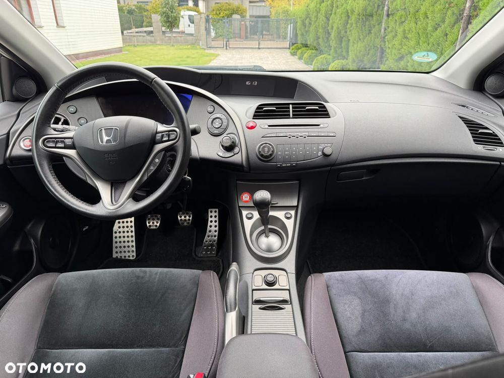 Honda Civic 1.8i-VTEC Sport - 21